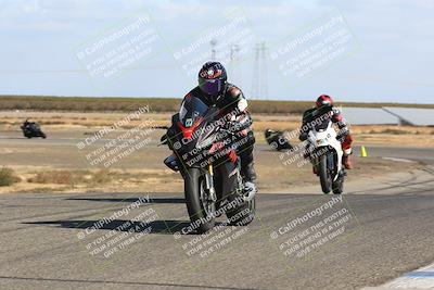 media/Nov-03-2024-TrackDaz (Sun) [[44580f4982]]/B Group/1220pm (Wheelie Bump)/